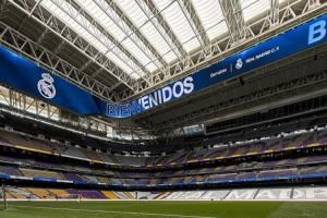 大战在即！皇马官方晒照：伯纳乌顶棚已关闭，静待国家德比